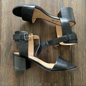 Unisa sandals ⭐️🖤
